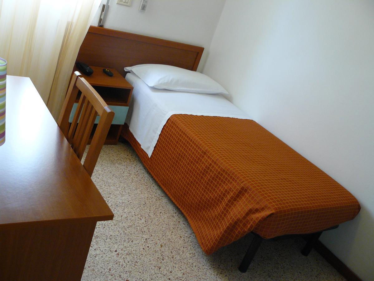 Hotel Sayonara Milano Marittima Ngoại thất bức ảnh