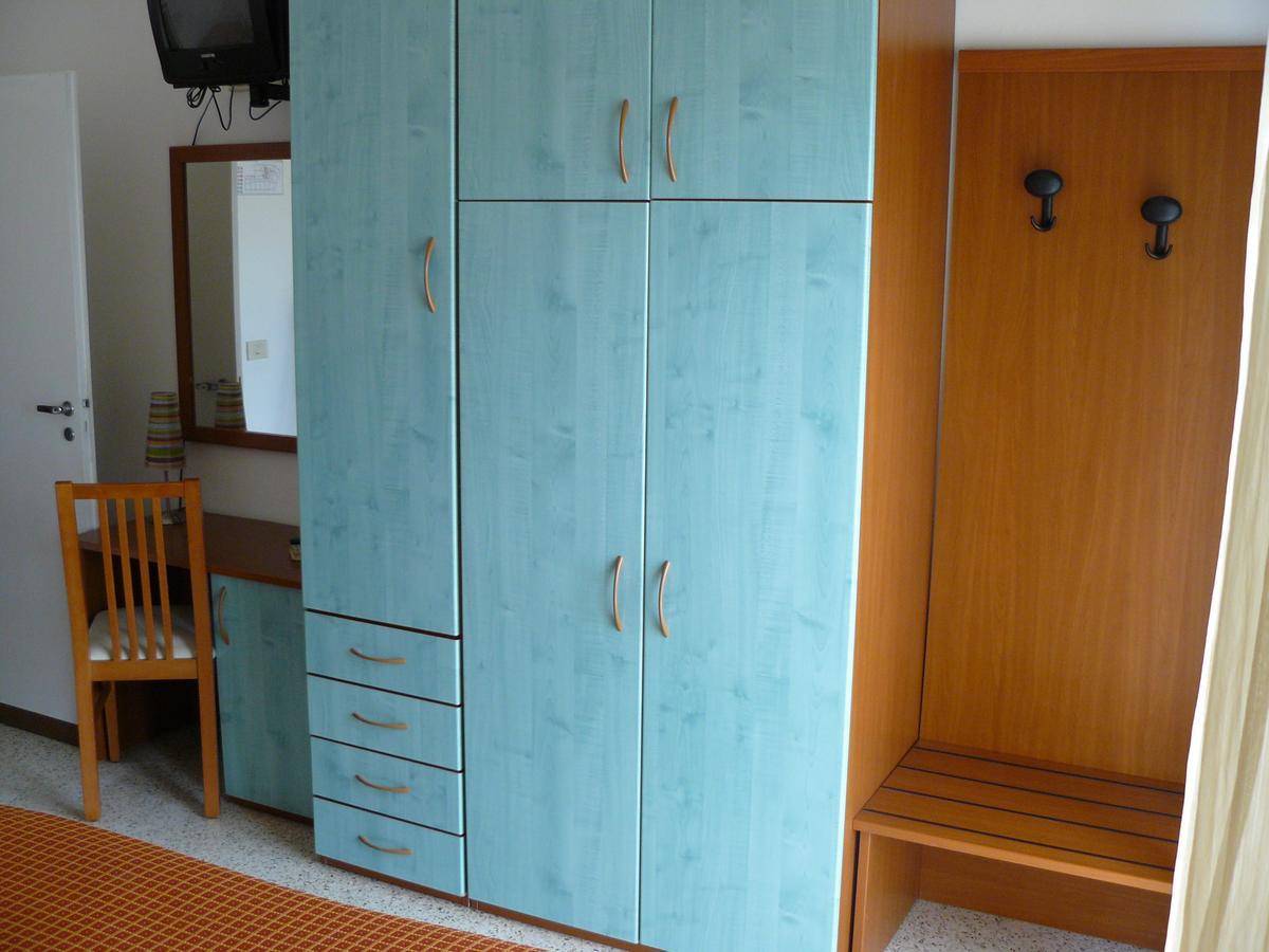 Hotel Sayonara Milano Marittima Ngoại thất bức ảnh