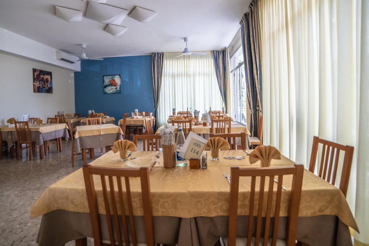 Hotel Sayonara Milano Marittima Ngoại thất bức ảnh