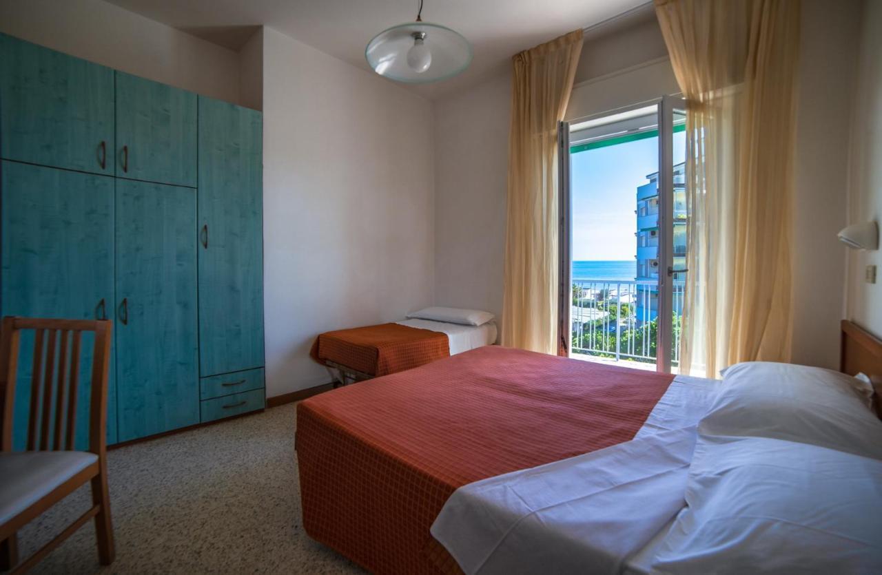 Hotel Sayonara Milano Marittima Ngoại thất bức ảnh