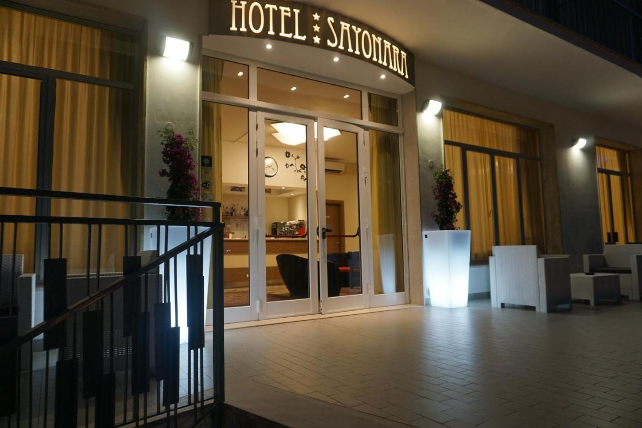 Hotel Sayonara Milano Marittima Ngoại thất bức ảnh